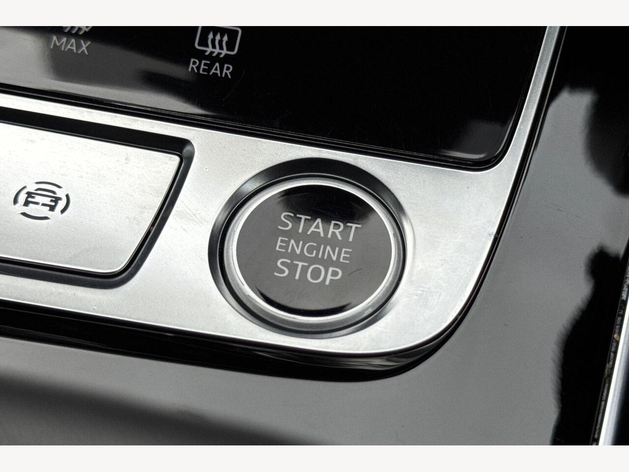 Used Audi Q8 2023 for sale - 76676186: Photo 18