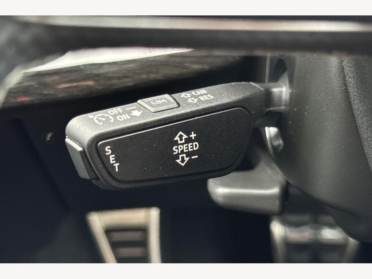 Used Audi Q8 2023 for sale - 76676186: Photo 21