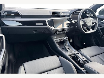 Used Audi Q3 2025 for sale - 77413535: Photo