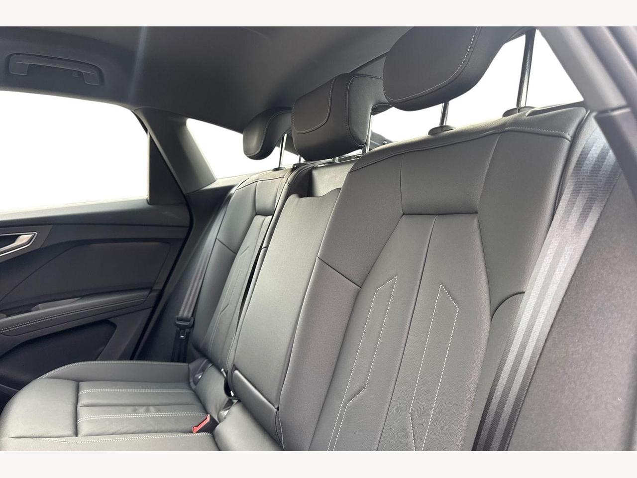 Used Audi Q4 e-tron 2024 for sale - 76677985: Photo 8