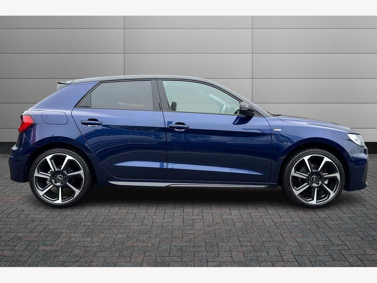 Used Audi A1 2024 for sale - 76677235: Photo 4