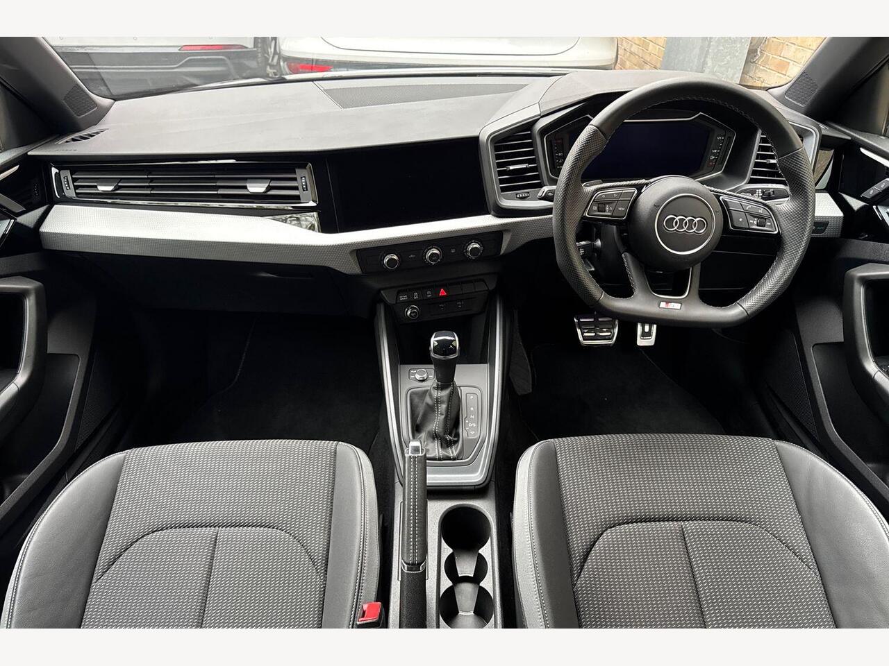 Used Audi A1 2024 for sale - 76677235: Photo 9