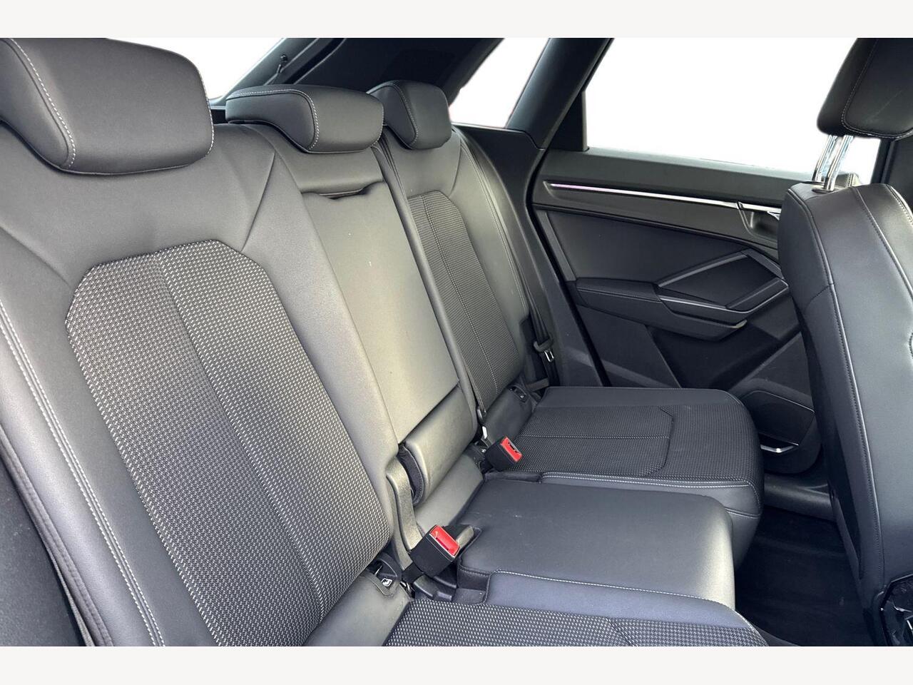 Used Audi Q3 2020 for sale - 77413521: Photo 8