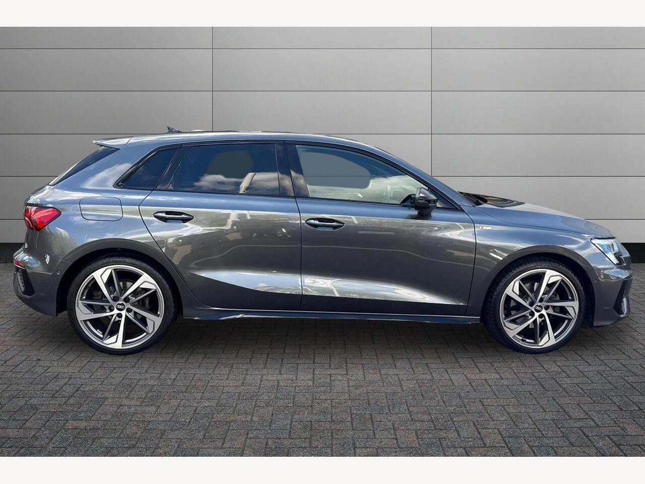 Used Audi A3 2023 for sale - 76675883: Photo 4