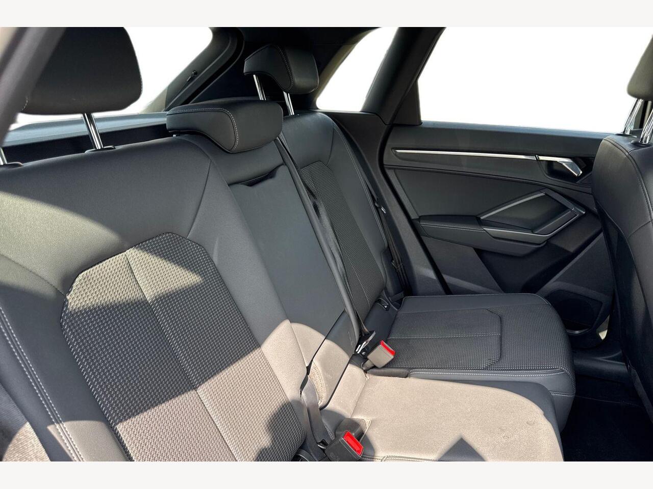 Used Audi Q3 2021 for sale - 76681259: Photo 8