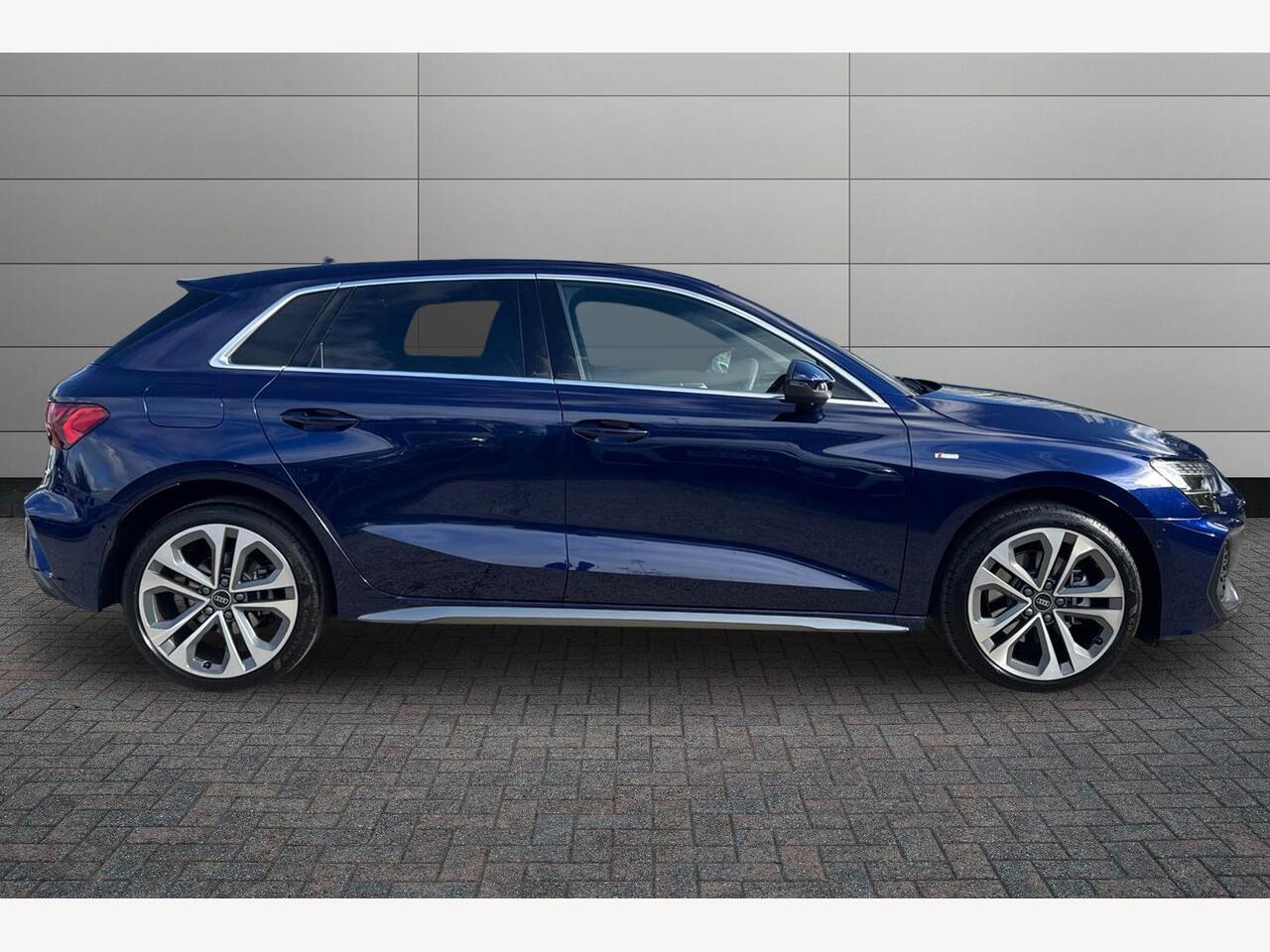Used Audi A3 2025 for sale - 76679280: Photo 4