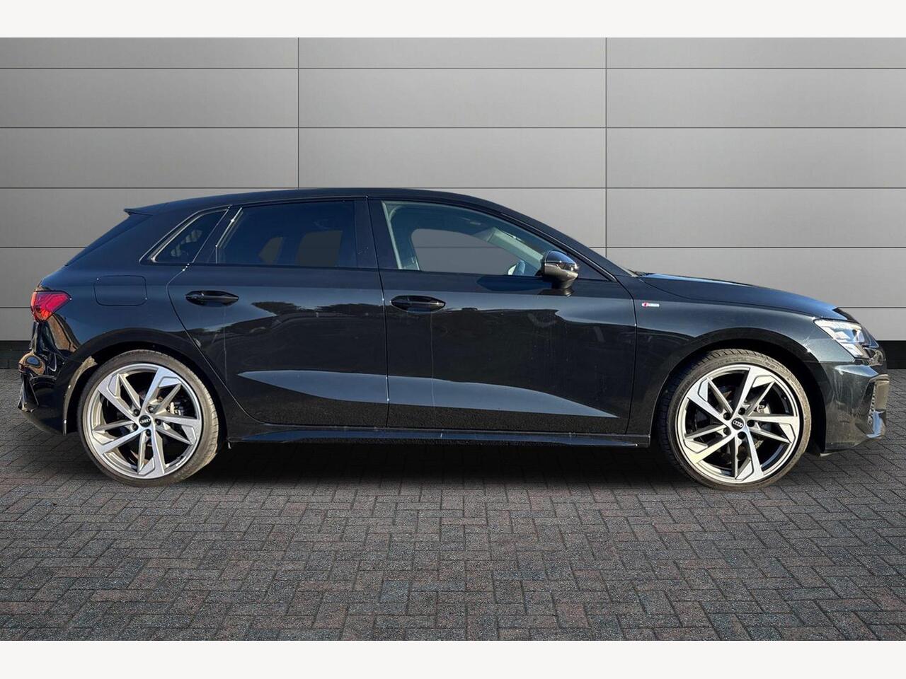 Used Audi A3 2024 for sale - 76676888: Photo 4