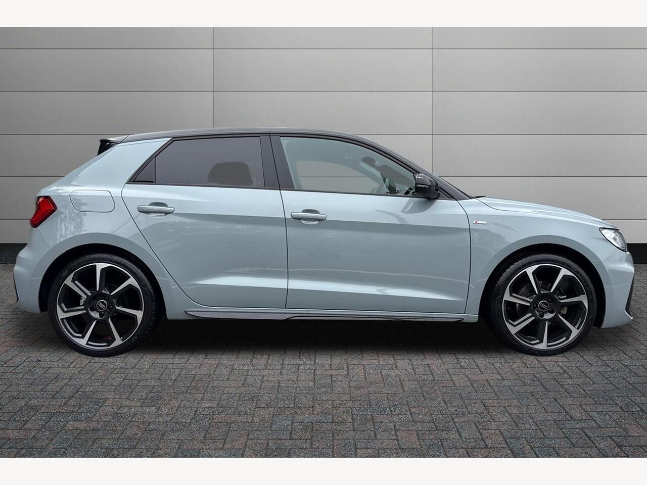 Used Audi A1 2023 for sale - 76675626: Photo 4