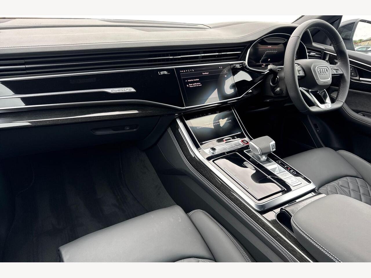 Used Audi Q8 2025 for sale - 76679580: Photo 2