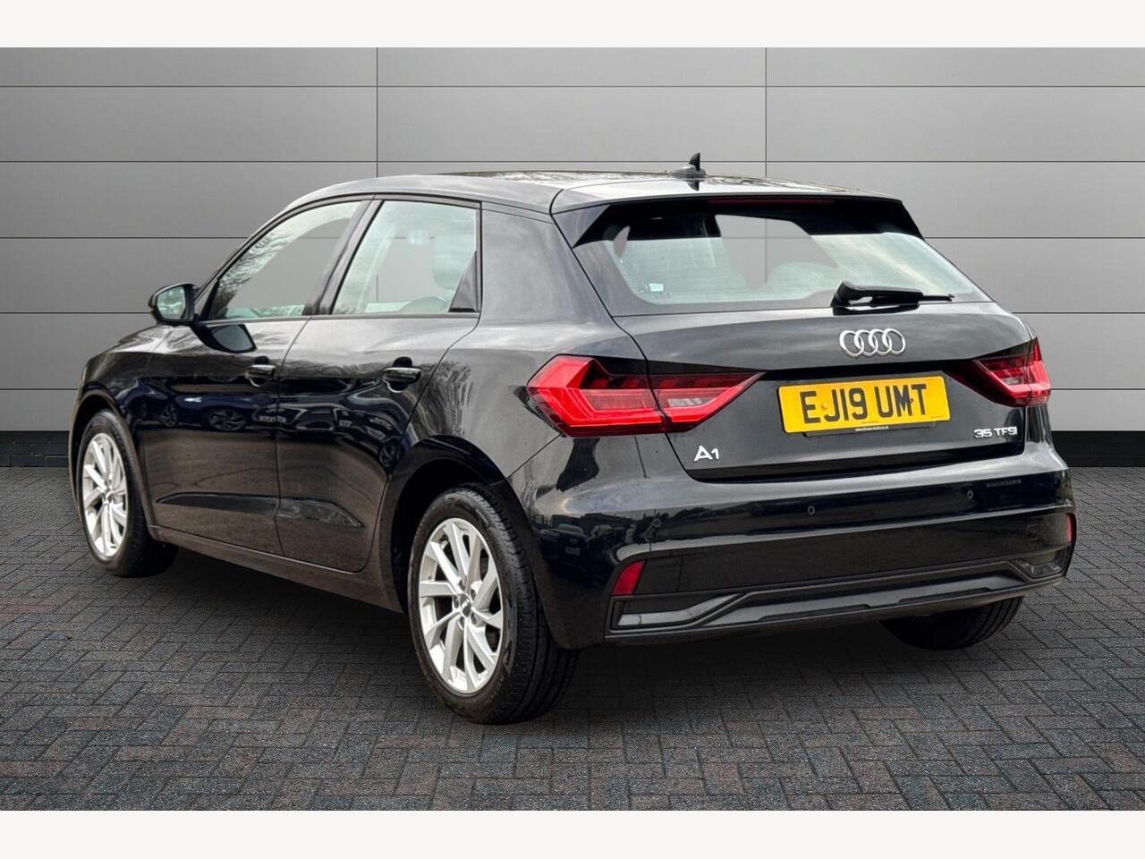 Used Audi A1 2019 for sale - 77698132: Photo 3