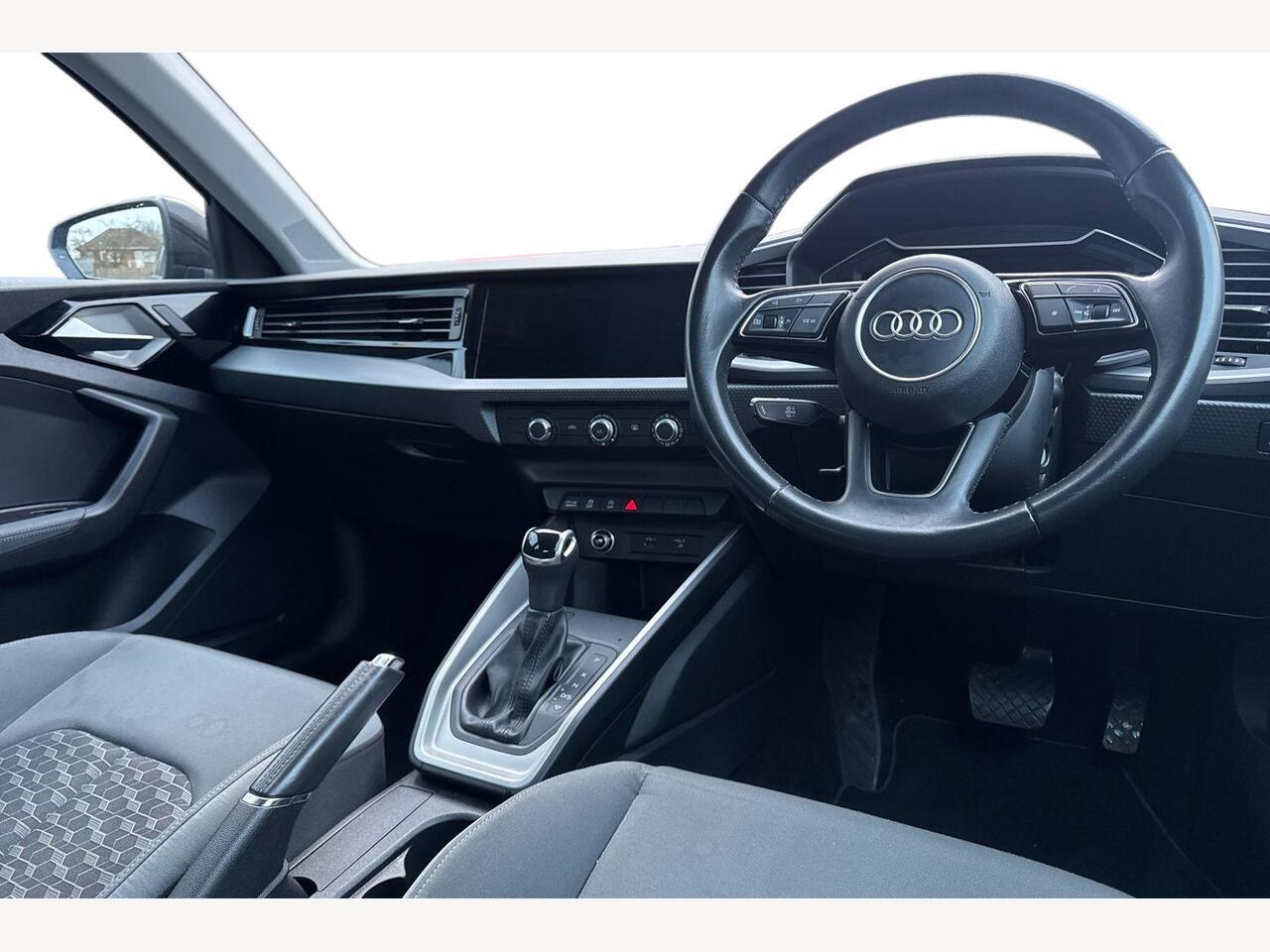 Used Audi A1 2019 for sale - 77698132: Photo 6