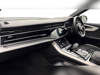 Used Audi Q8 2023 for sale - 75688000: Photo