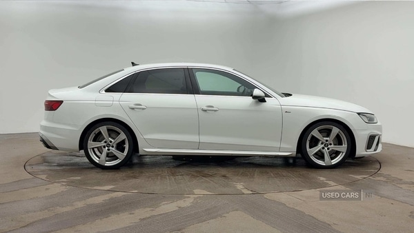 Used Audi A4 2022 for sale - 77120923: Photo 4