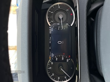 Used Land Rover Range Rover Evoque 2022 for sale - 78035531: Photo