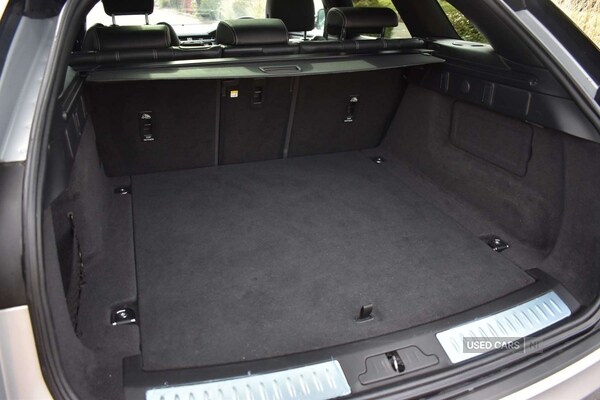 Used Land Rover Range Rover Velar 2022 for sale - 73522966: Photo 17