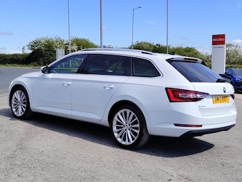 Used Skoda Superb 2017 for sale - 78486751: Photo