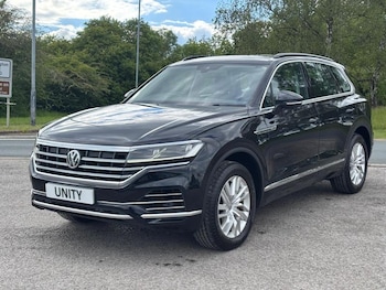 Used Volkswagen Touareg 2018 for sale - 78618507: Photo