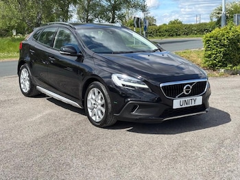 Used Volvo V40 2018 for sale - 78505678: Photo