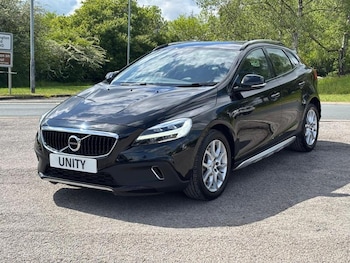 Used Volvo V40 2018 for sale - 78505678: Photo