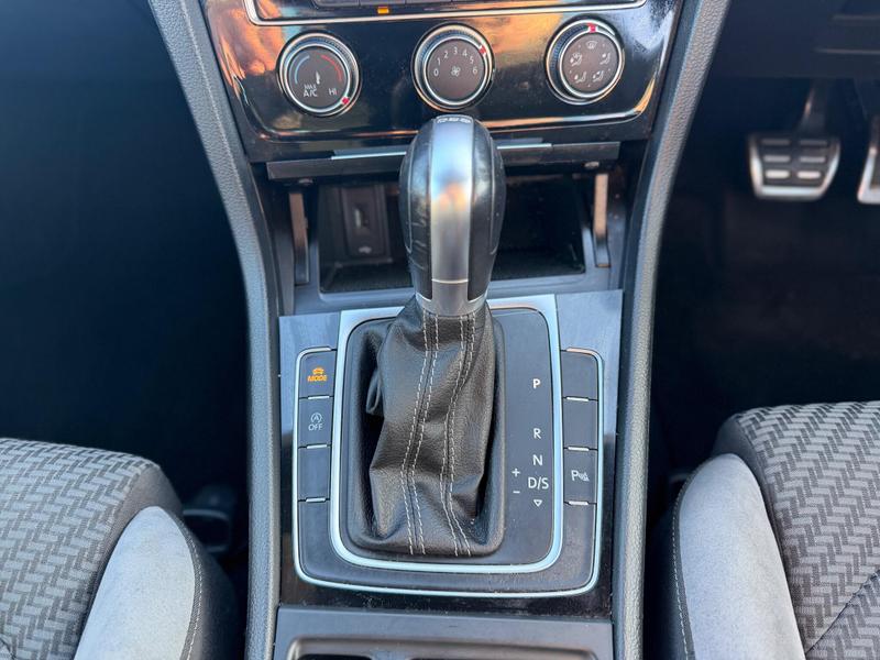 Used Volkswagen Golf 2019 for sale - 77161158: Photo 17