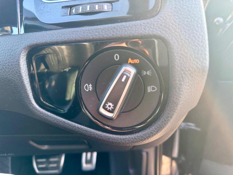 Used Volkswagen Golf 2019 for sale - 77161158: Photo 19