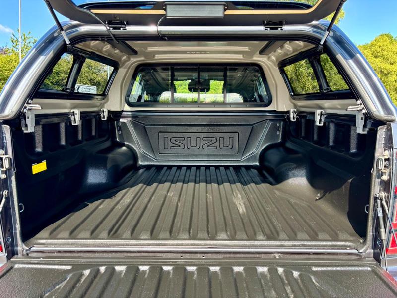Used Isuzu D-Max 2025 for sale - 76888224: Photo 11