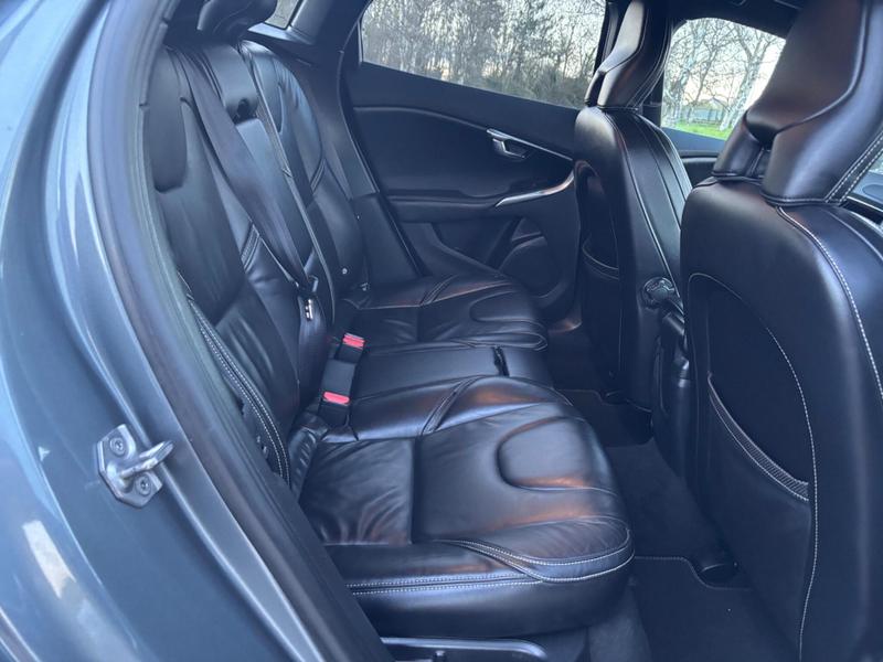 Used Volvo V40 2016 for sale - 77844776: Photo 11
