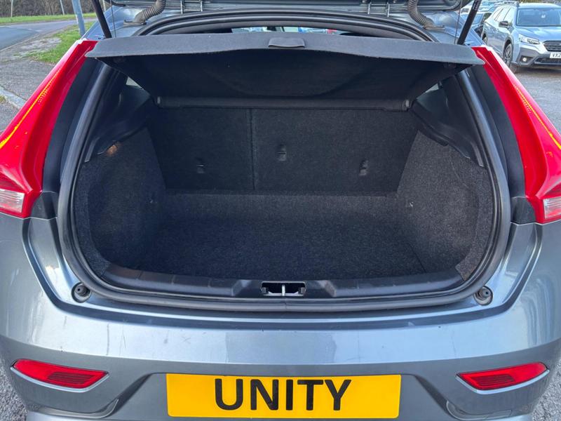 Used Volvo V40 2016 for sale - 77844776: Photo 12