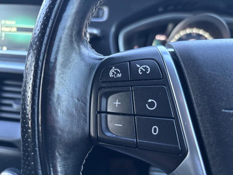 Used Volvo V40 2016 for sale - 77844776: Photo 21