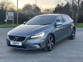 Used Volvo V40 2016 for sale - 77844776: Photo
