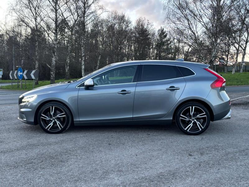 Used Volvo V40 2016 for sale - 77844776: Photo 4