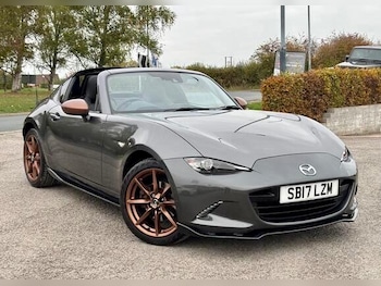 2017 - 2.0 Sport Nav 2dr