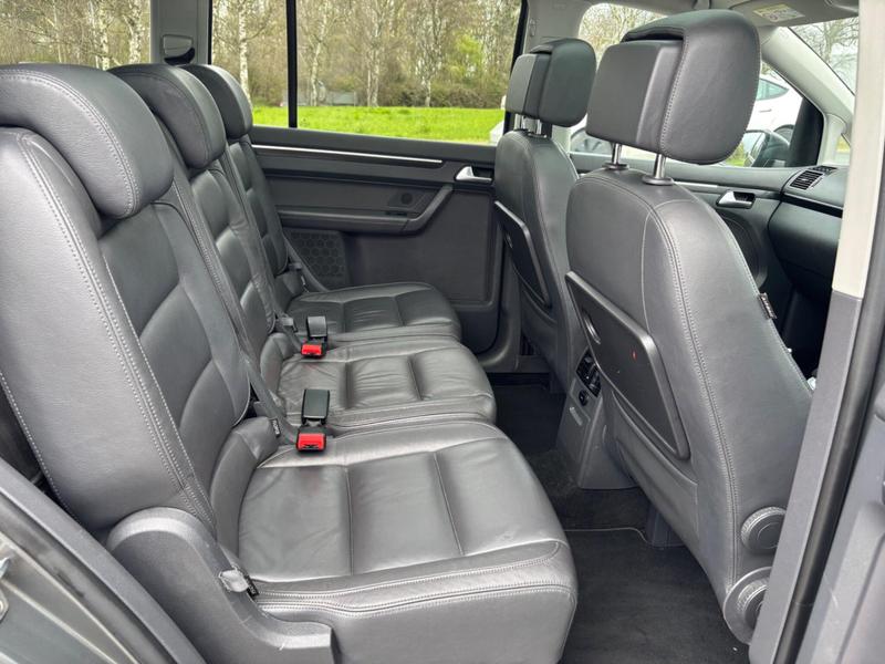 Used Volkswagen Touran 2015 for sale - 77997168: Photo 13