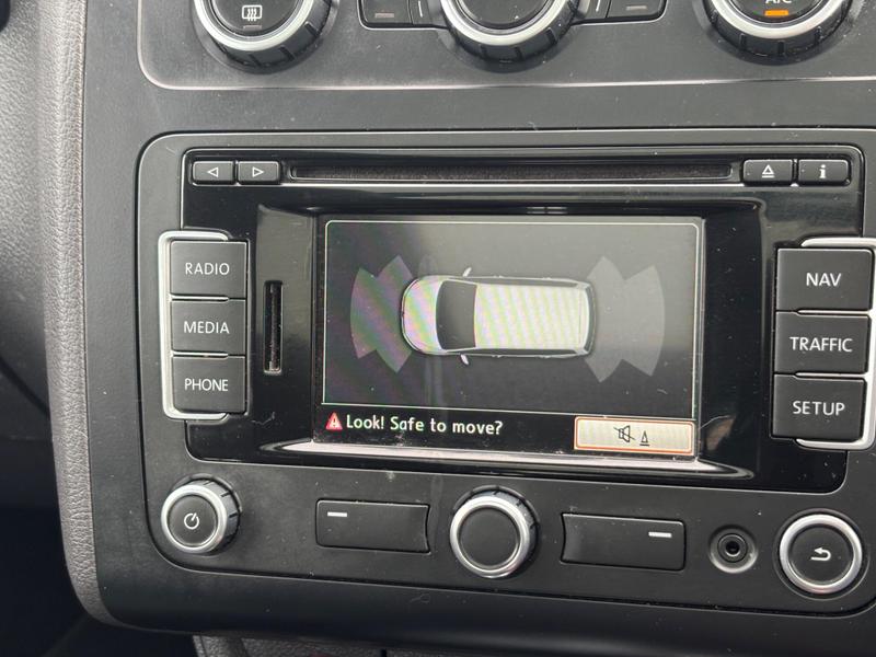 Used Volkswagen Touran 2015 for sale - 77997168: Photo 23