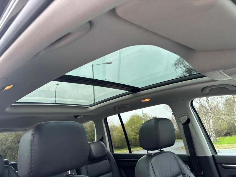 Used Volkswagen Touran 2015 for sale - 77997168: Photo 29