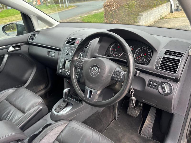 Used Volkswagen Touran 2015 for sale - 77997168: Photo 9