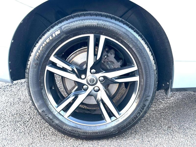 Used Volvo XC60 2018 for sale - 77106567: Photo 9