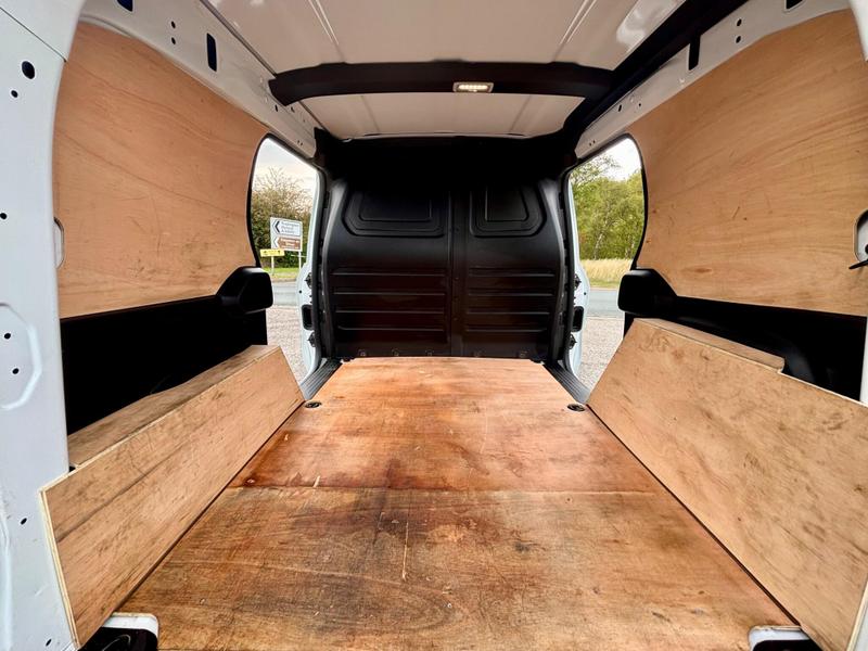 Used Renault Kangoo 2024 for sale - 76888109: Photo 14