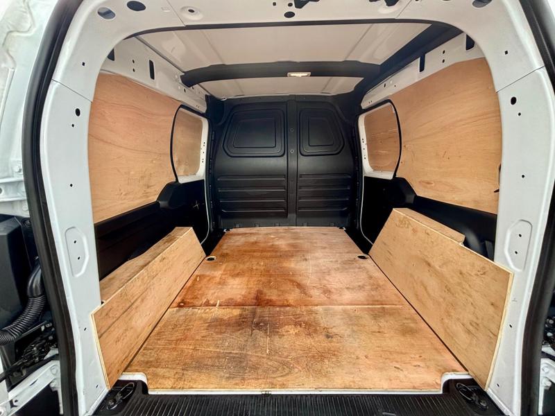 Used Renault Kangoo 2024 for sale - 76888109: Photo 15