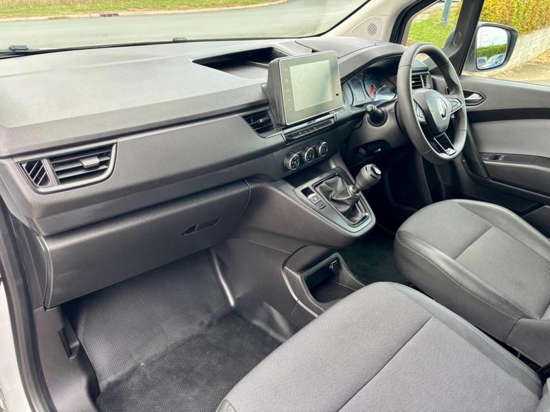 Used Renault Kangoo 2024 for sale - 76888109: Photo 19