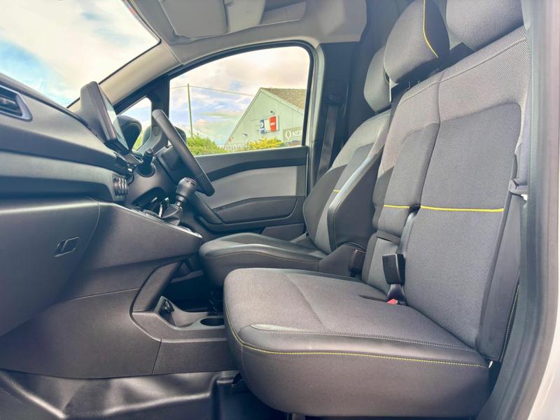 Used Renault Kangoo 2024 for sale - 76888109: Photo 20