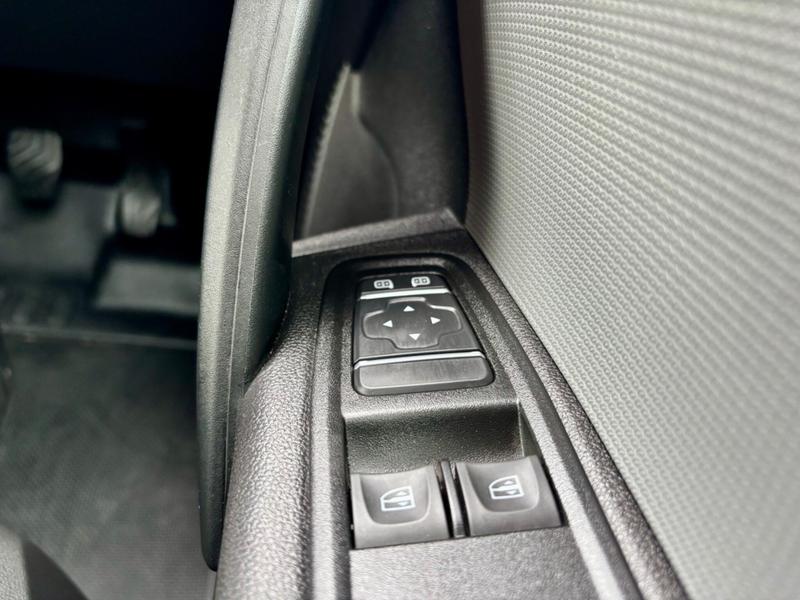 Used Renault Kangoo 2024 for sale - 76888109: Photo 25