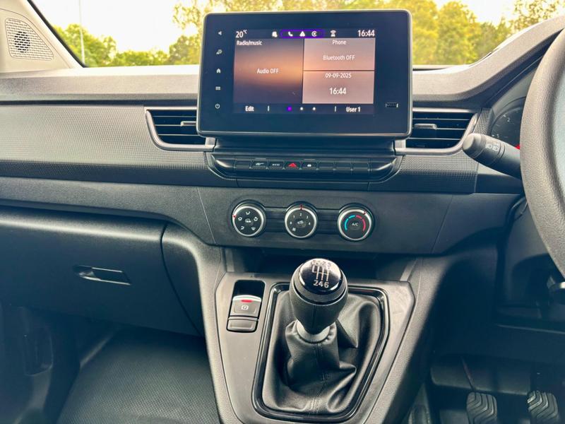 Used Renault Kangoo 2024 for sale - 76888109: Photo 29