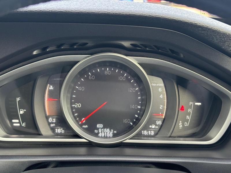 Used Volvo V40 2017 for sale - 77763476: Photo 14