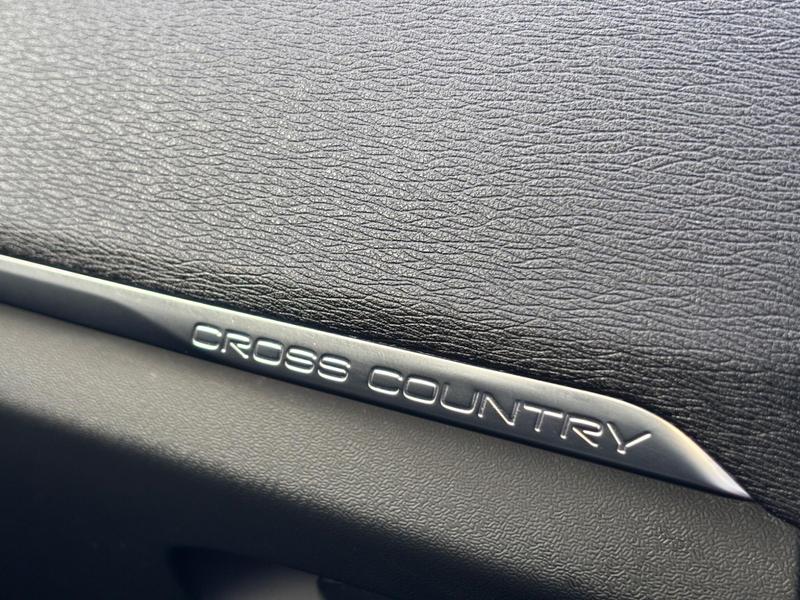 Used Volvo V40 2017 for sale - 77763476: Photo 25