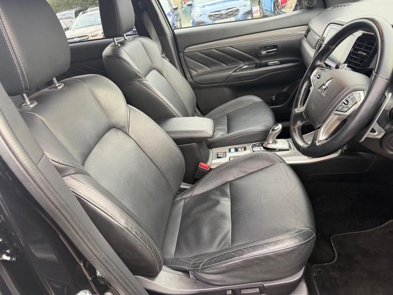 Used Mitsubishi Outlander 2018 for sale - 77198920: Photo 11