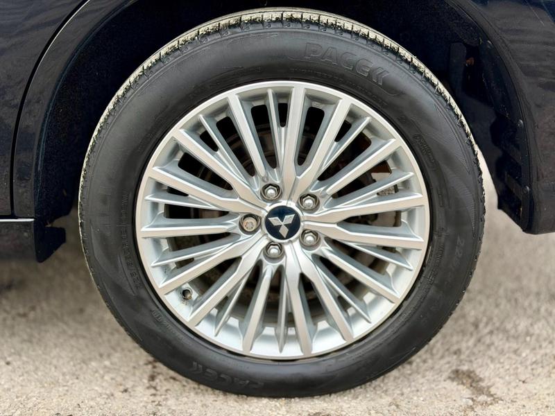 Used Mitsubishi Outlander 2018 for sale - 77198920: Photo 8