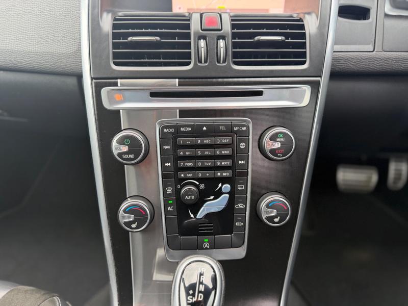 Used Volvo XC60 2017 for sale - 77834467: Photo 20