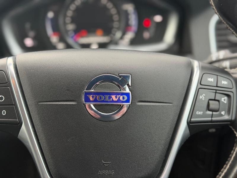 Used Volvo XC60 2017 for sale - 77834467: Photo 21