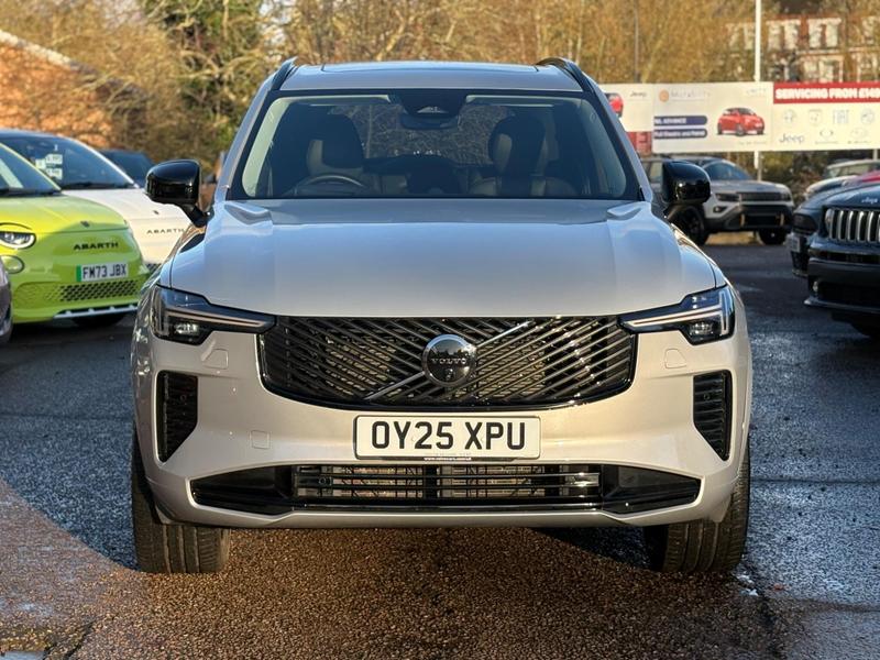 Used Volvo XC90 2025 for sale - 77691514: Photo 2